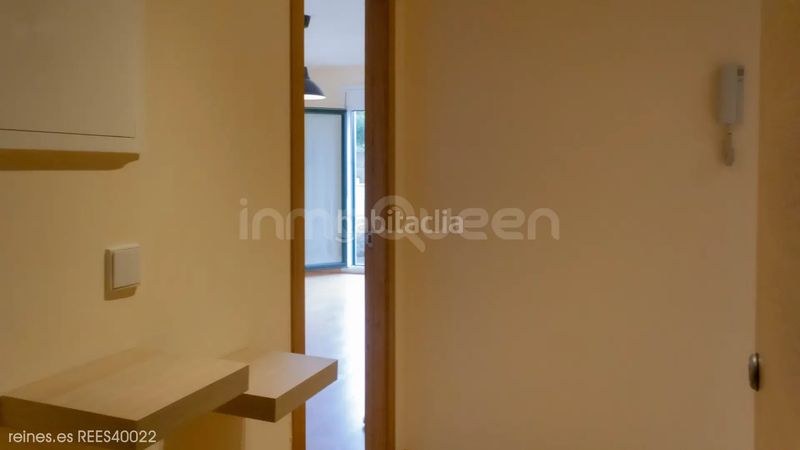 Foto b0e1daec-fdac-4fa0-ba2a-6c61208baaf8. Pis amb calefacció aparcament a Barreiros