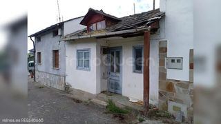 Casa  N/a. Venta de casa en grandas de salime  rees40660