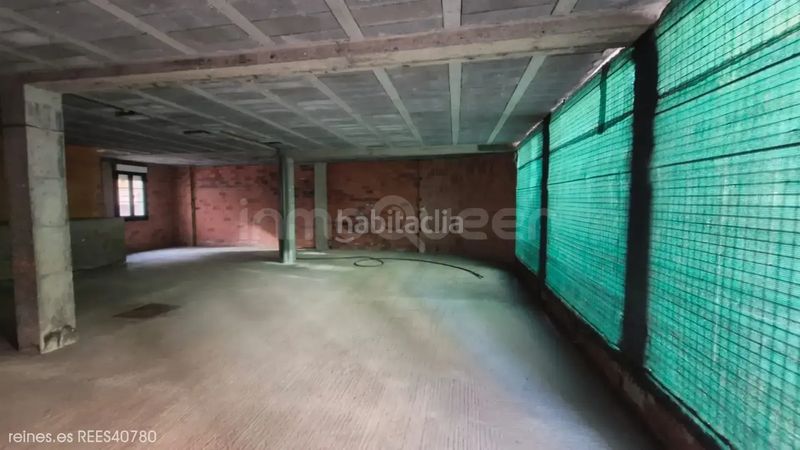 Foto 75a9ac96-8da8-473d-9eff-351e00ff780a. Local comercial a Castropol