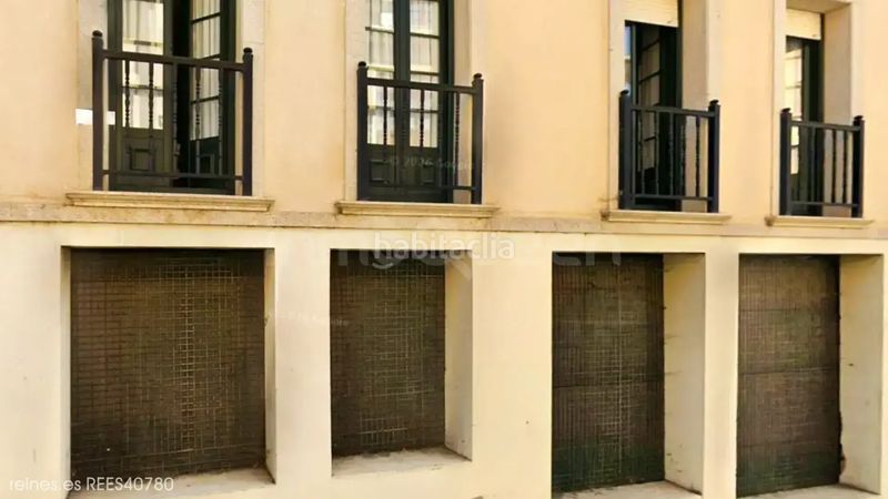 Foto 8a8fdacd-fc19-4cd4-88de-dd96f28b37c1. Local comercial a Castropol