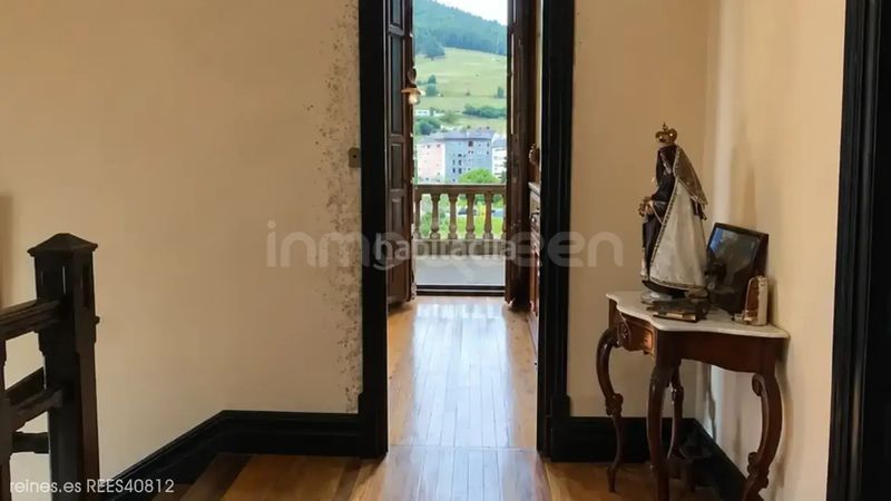 Foto e75ab326-3fe6-4aa6-9cba-2a3e0942584f. Chalet venta de villa rees40812 en Vegadeo