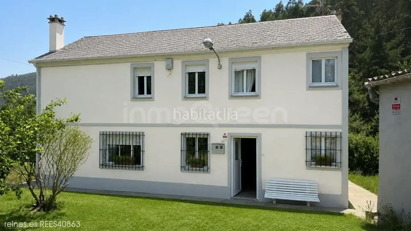 Foto 16da778b-460d-45d7-bfb1-2e07bb669379. Casa venta de casa rees40863 en Trabada