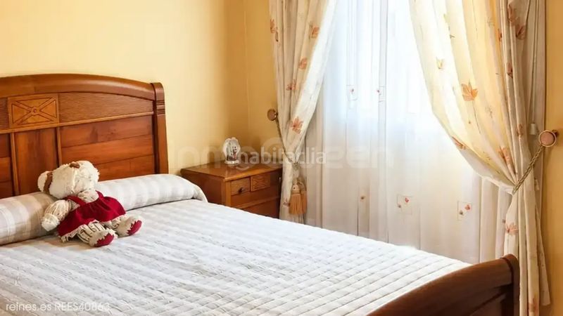 Foto c9564e98-3f16-46da-973e-f1ec2e4c693e. Casa venta de casa rees40863 en Trabada