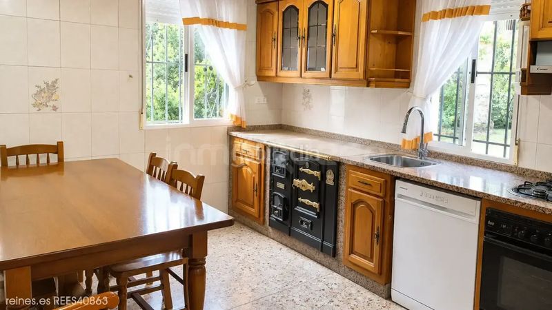 Foto fd0688bb-4817-43e1-9cab-2d73eb396045. Casa venta de casa rees40863 en Trabada