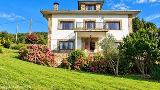 Xalet  N/a. Venta de casa individual en vegadeo  rees40954
