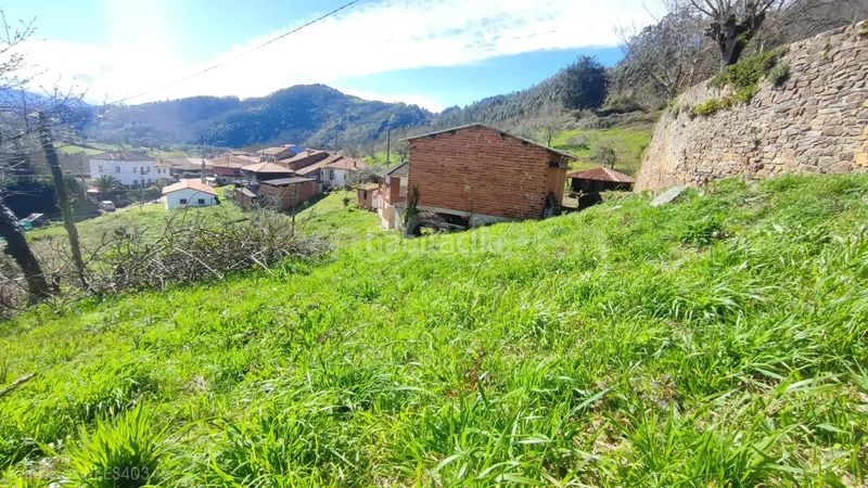 Foto a3bc7874-ba76-4ab3-9c52-ff8a5c87c687. Terreny residencial a Candamo