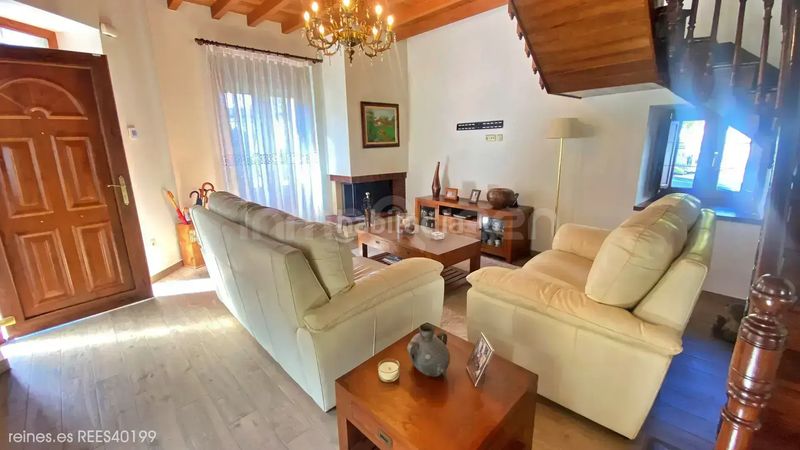 Foto d35d71d8-1c97-4363-9ecb-e6f7e8abee1a. Casa amb calefacció aparcament a Santo Adriano