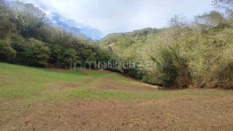 Foto d172806c-3289-4281-86c2-f7263a44bf04. Finca rústica a Grado