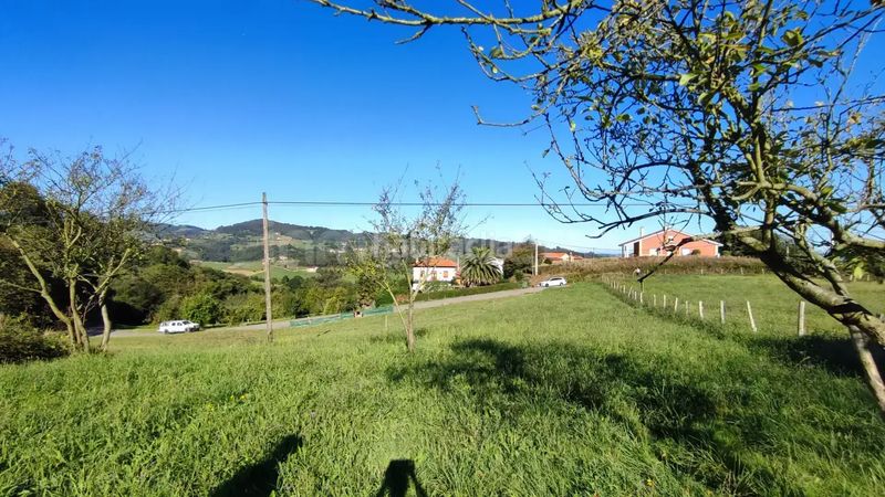 Foto 86bdb857-f977-4d85-94bd-ca4390f78826. Terreny residencial a Illas
