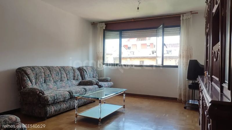 Foto d771a708-16d3-4428-97b7-7ba0b118e4ec. Pis amb calefacció aparcament a Grado