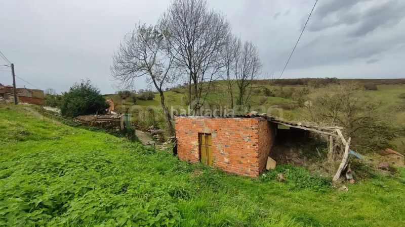 Foto 7143f1f4-470e-40ab-a907-9e017572221f. Casa a Belmonte de Miranda