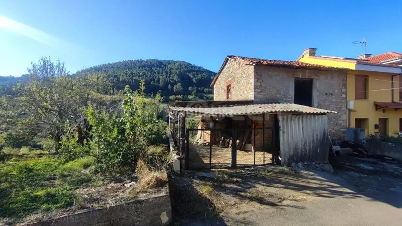 Foto 67325d38-99ae-44fb-929d-fa9128c5eed3. Casa a Candamo