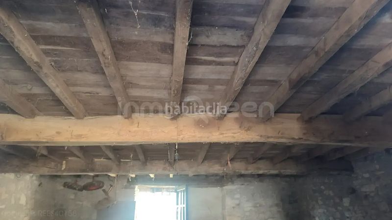 Foto e0fa8b91-943e-4dcc-961f-4fecab2c6472. Casa a Candamo