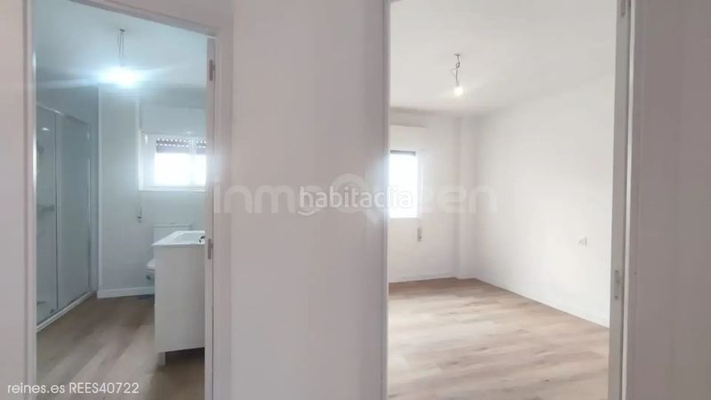Foto 41a3ed36-d020-4e45-a6e4-6d57e6c143f9. Pis amb calefacció aparcament a Grado