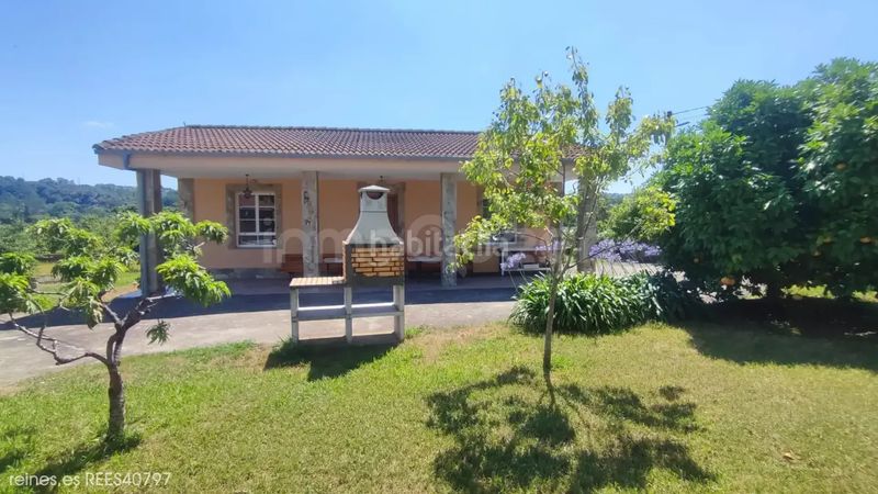 Foto 71b7d2a0-edcf-456e-9298-59d533ffd966. Casa amb calefacció aparcament a Grado