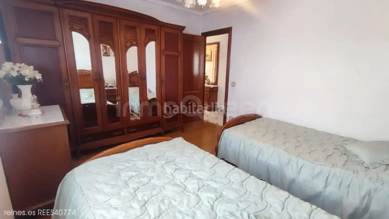 Foto 435608f5-6640-4582-b791-338ca709e6c5. Casa amb calefacció aparcament a Grado