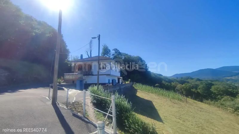Foto 73150836-d205-4d88-a4c0-9b794a86896a. Casa amb calefacció aparcament a Grado