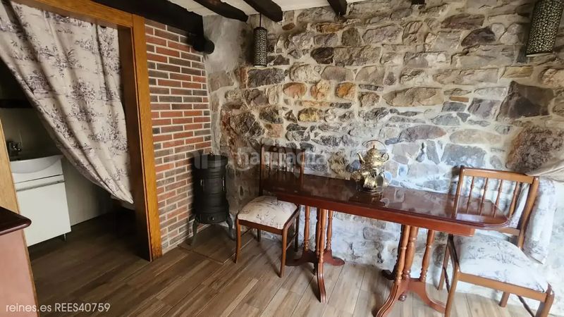 Foto b612cd8b-d4b7-4395-9759-d89255e197dc. Casa amb calefacció a Grado