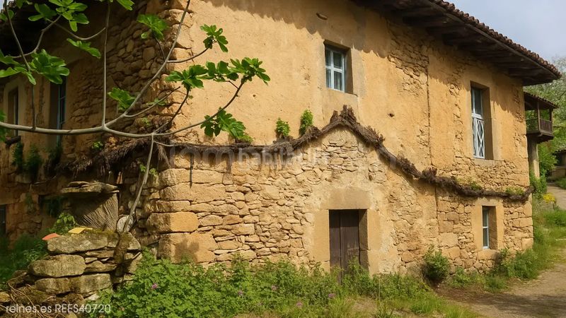 Foto fa32bd98-e908-4d54-85b9-4133978e1112. Maison dans Grado