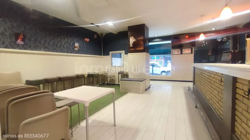 Foto 55f0cf9d-e5a9-4498-b231-203d8056152a. Affitto locale commerciale con riscaldamento in Grado