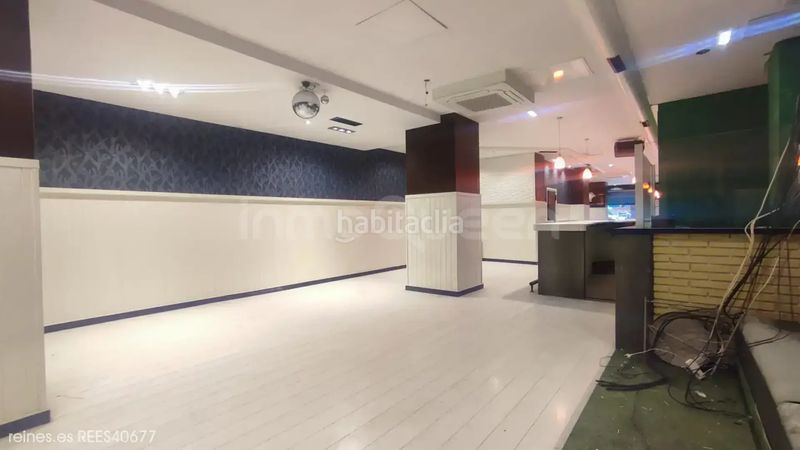 Foto aee9abd9-11a7-4885-b5d7-ad688d4453ae. Affitto locale commerciale con riscaldamento in Grado