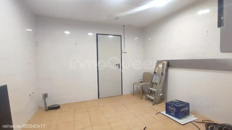 Foto b6f85f17-0729-49fc-9056-5680ceca499c. Affitto locale commerciale con riscaldamento in Grado