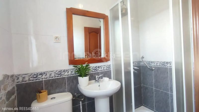 Foto 280e2c95-03b0-48c4-b5f5-0dba885d617a. Casa venta de casa rees40851 en Grado