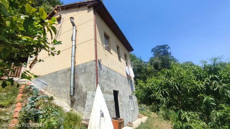 Foto 9e1eac11-c632-4cde-845b-95ba53dbb2cd. Casa venta de casa rees40851 en Grado