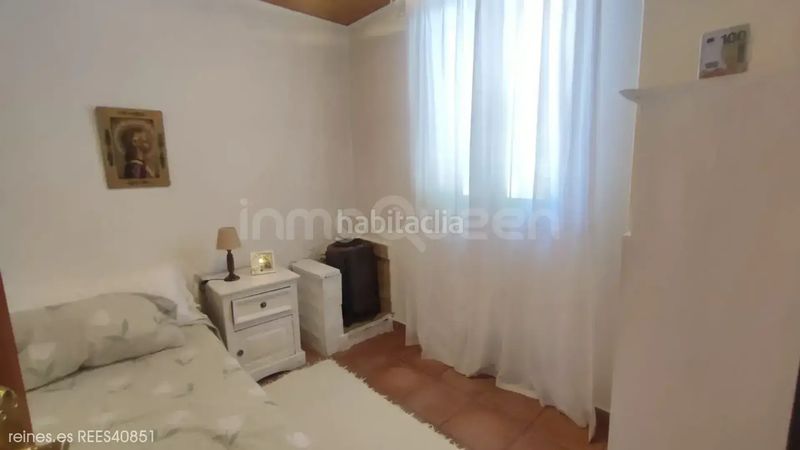 Foto ed8f2c07-a666-43a9-88d6-581cea0805cd. Casa venta de casa rees40851 en Grado