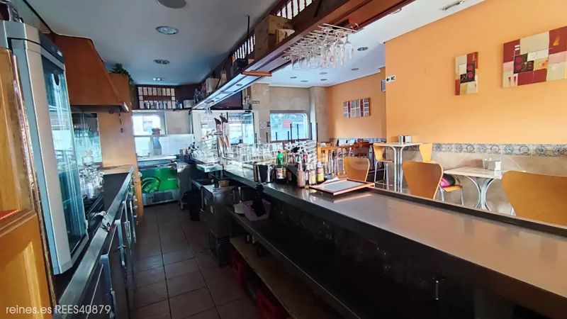 Foto 174c4494-d548-497c-a7e7-35def202eb6d. Lloguer local comercial a Grado