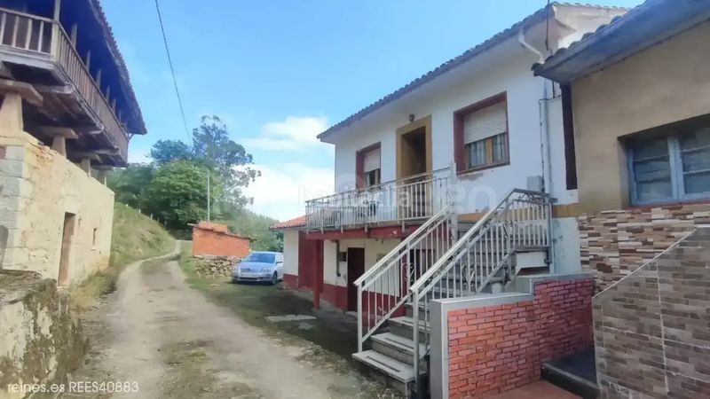 Foto 86d9248d-77b9-4f57-83a1-0d7d770049b9. Casa venta de casa rees40883 en Candamo