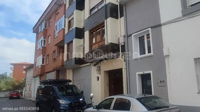 Foto 9778ba5e-3a50-4a48-8f5d-45da49d5f03d. Piso venta de piso rees40894 en Grado