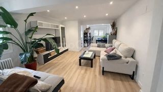 Etagenwohnung  N/a. Venta de piso en zaragoza  rees40321