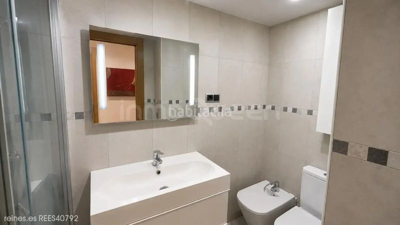 Foto a004f01f-c014-4c5c-ab7b-3a972d123f36. Piso venta de piso rees40792 en La Magdalena Zaragoza