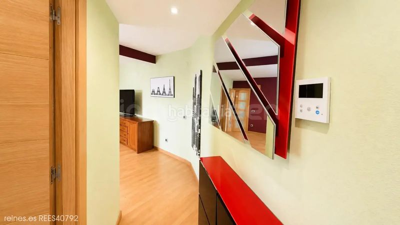 Foto f85d8570-0ddd-4951-94fb-998fd3ee6ade. Piso venta de piso rees40792 en La Magdalena Zaragoza