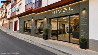 Local Comercial a Miralbueno121