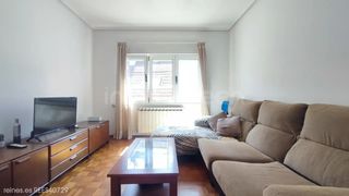 Affitto Appartamento  N/a. Alquiler de piso en oviedo  rees40729