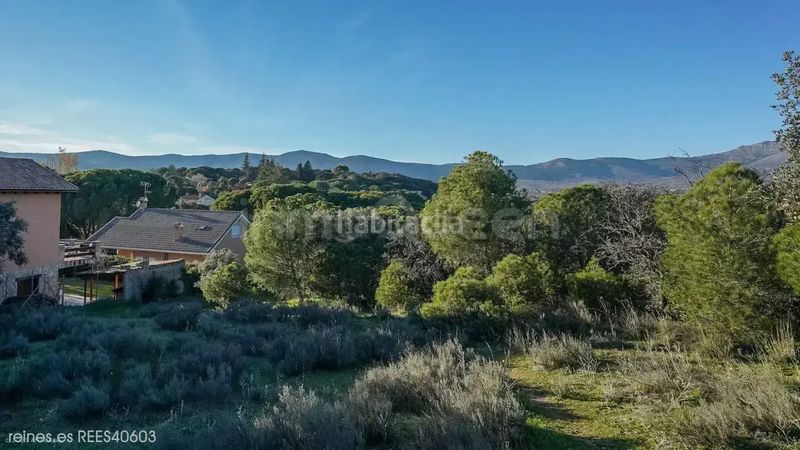 Foto 8435b3c6-81f4-4386-ada4-11d03b905e7a. House with heating in Guadarrama