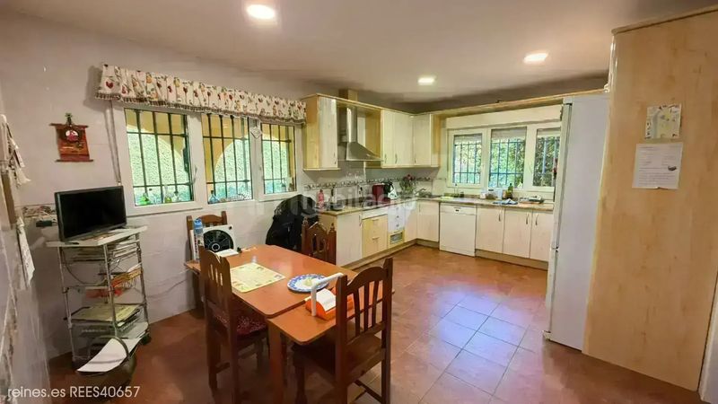 Foto bab7a687-d0c9-42bd-8e66-1a2eb6f2389d. Casa amb calefacció aparcament a Campodón-Ventorro del Cano Alcorcón