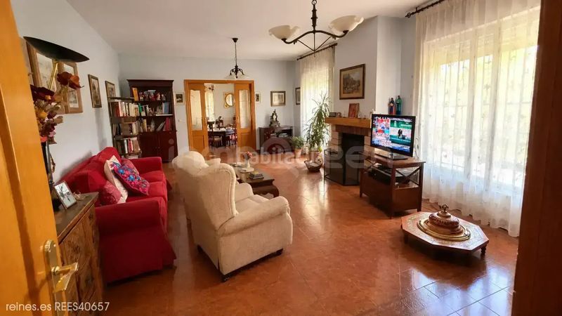 Foto 7488d068-74d6-4b5f-ae9f-cb43df073156. Casa amb calefacció aparcament a Castillo-Campodón Villaviciosa de Odón