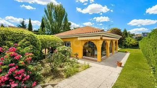 Casa  N/a. Venta de casa en villaviciosa de odón  rees40657