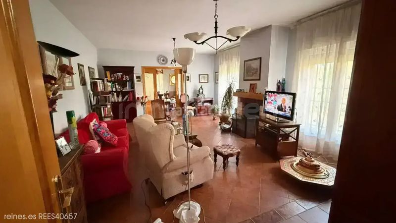 Foto cc7f31dd-83b0-4aef-b4f3-1d04fc1d8090. Casa amb calefacció aparcament a Castillo-Campodón Villaviciosa de Odón