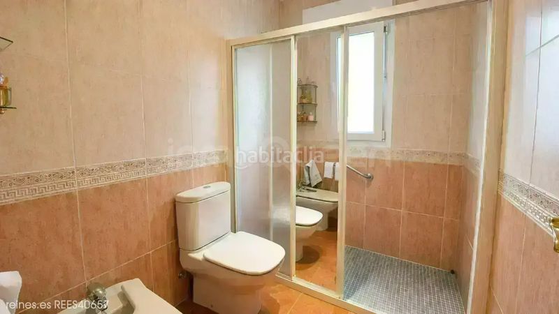 Foto f6303c6b-cb58-4c24-bab2-7a59539bfd2c. Casa amb calefacció aparcament a Castillo-Campodón Villaviciosa de Odón