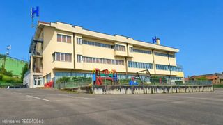 Edifici  N/a. Venta  alquiler de hotel en oviedo  rees40563