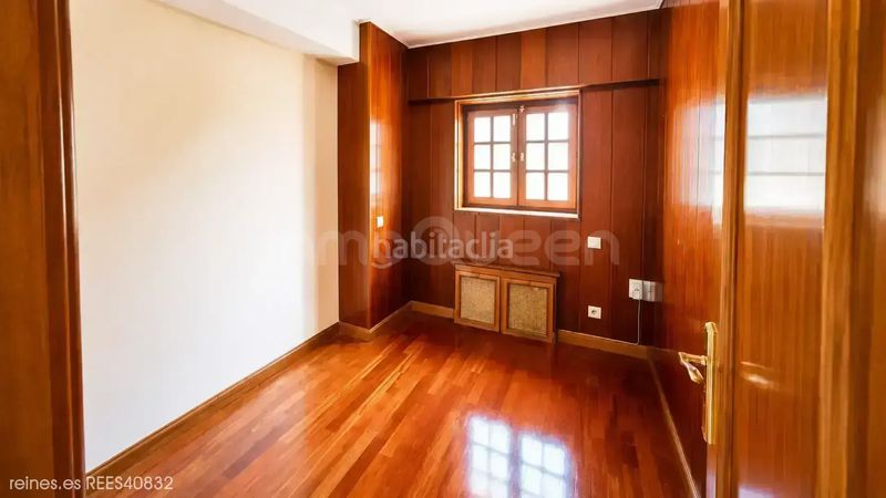 Foto 4e0c278a-5bc4-4f6b-a6d4-e1756a3e25a3. Flat with heating parking in Hispanoamérica-Bernabéu Madrid