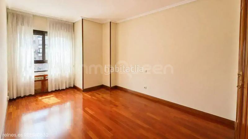 Foto ee66c2c2-81e6-4b8f-99b4-f7bb34c98451. Pis amb calefacció aparcament a Hispanoamérica-Bernabéu Madrid