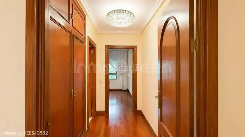 Foto f10a3c42-04c9-47ae-a489-60102cbd55a7. Flat with heating parking in Hispanoamérica-Bernabéu Madrid
