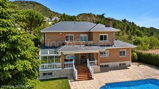 Chalet  N/a. Venta de chalet individual en villar del olmo  rees40087