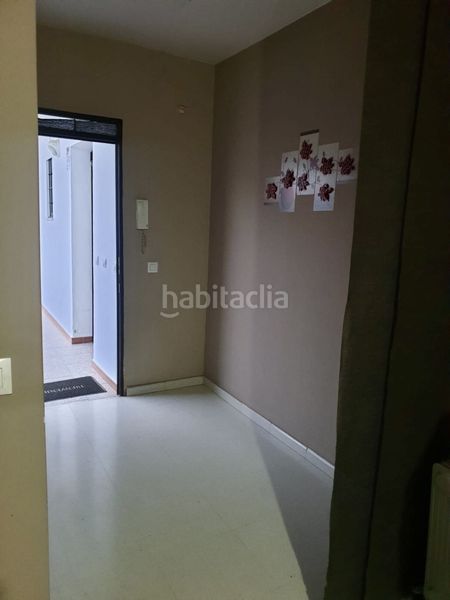 Foto 49bca188-900c-476b-a348-24a82ec1d777. Pis amb aparcament a Brenes