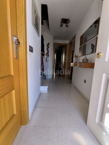 Foto efa296d6-f5d0-4ae4-9a10-6d26e9988857. Casa adossada amb aparcament piscina a Benacazón
